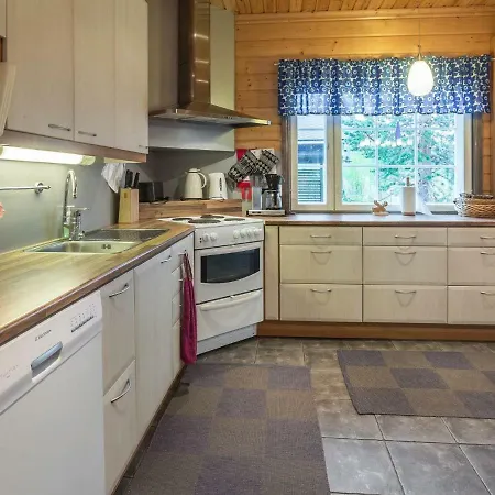 Holiday home Tuulenpuuska By Interhome